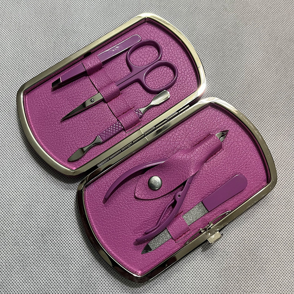 Manicure set